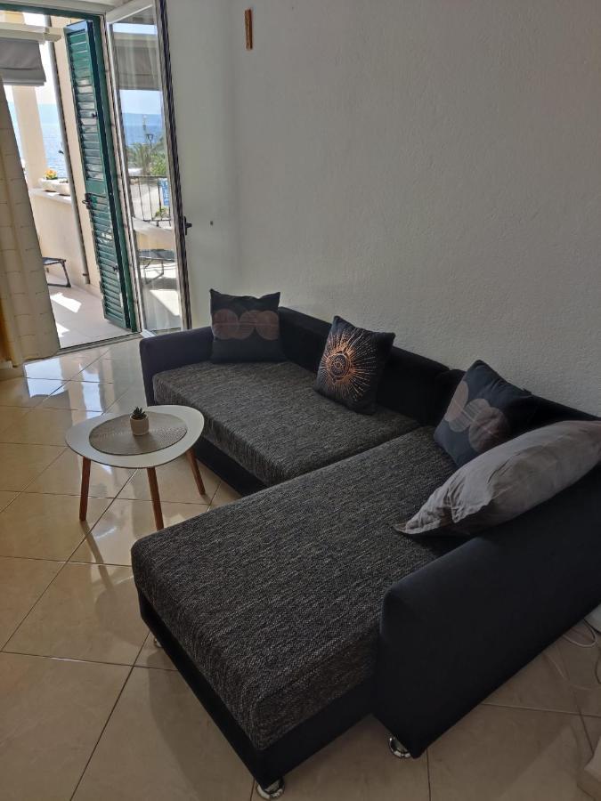 Apartment Dalma Podgora Exterior photo